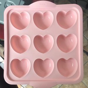 Silicone heart molding tray